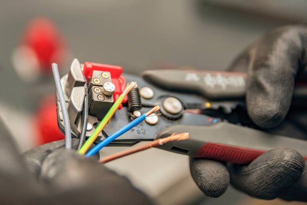 Best Circuit Breaker Repair  in Whittier, CA